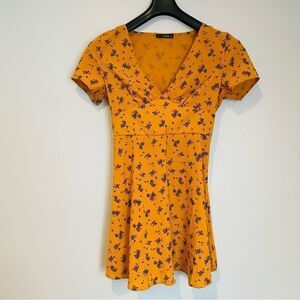 ZAFUL Floral V Neck A Line Mini Dress - Golden Brown Size Medium